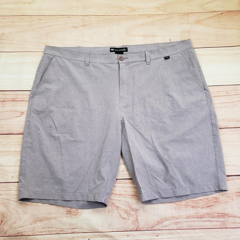 Travis Mathew Shorts Mens 42 Gray Casual Flat Front Stretch Golf Chino Polyester